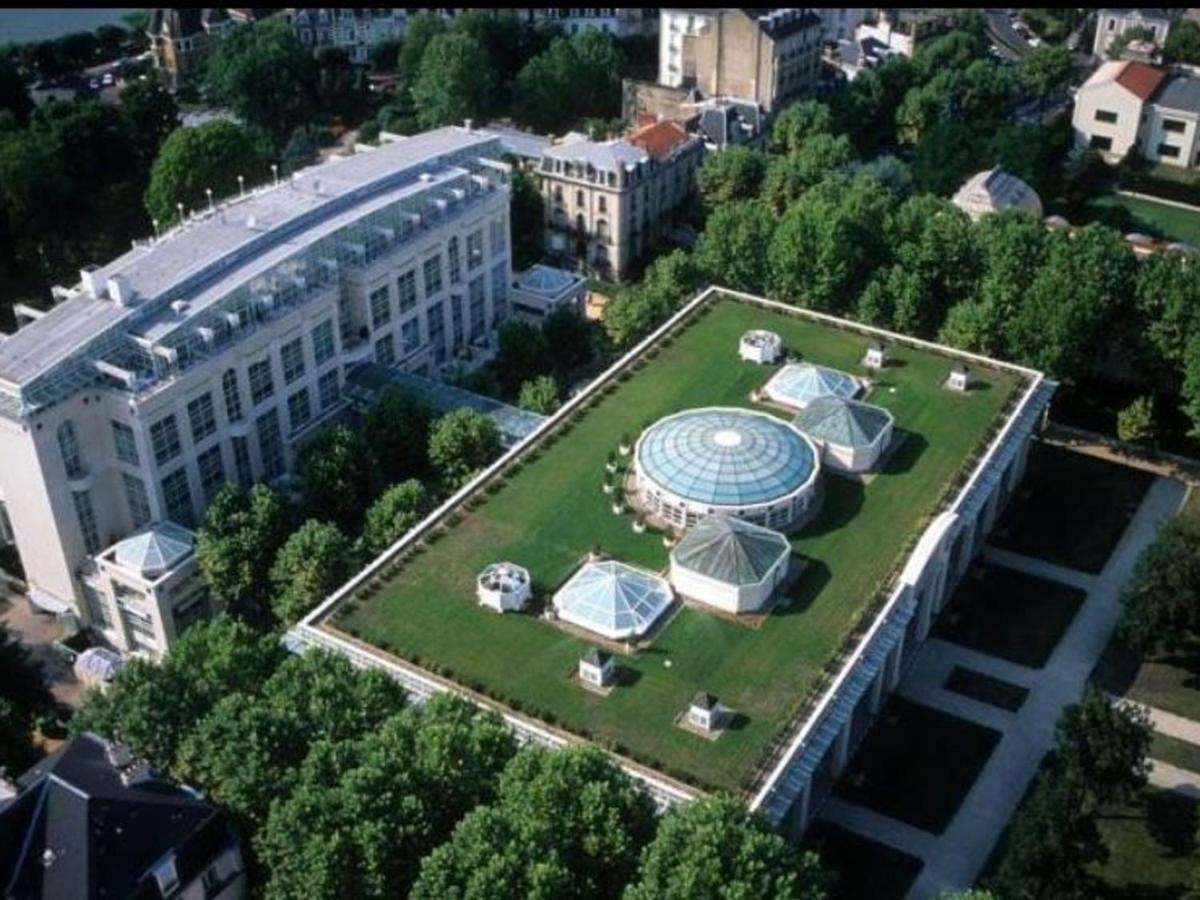 Appartement Elegant Et Confortable Au Coeur De Vichy, Pres De L'Opera Et Des Parcs Napoleon III - Fr-1-489-303 Kültér fotó